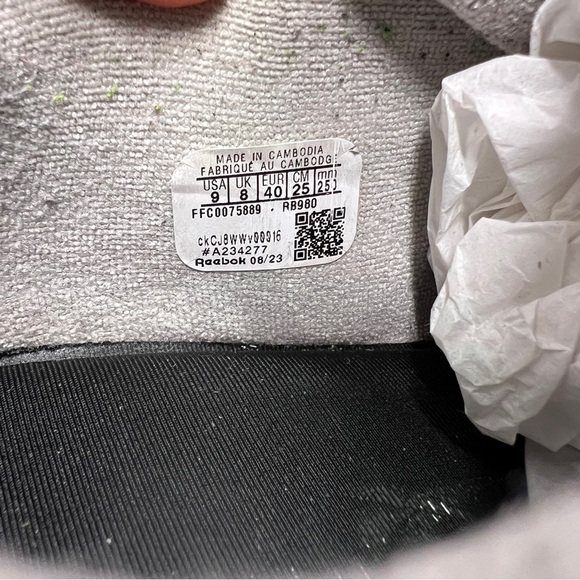 Reebok Harman Classic Comp Safety Toe Work Sneaker Womens Size 9 Gray Suede - Picture 7 of 9